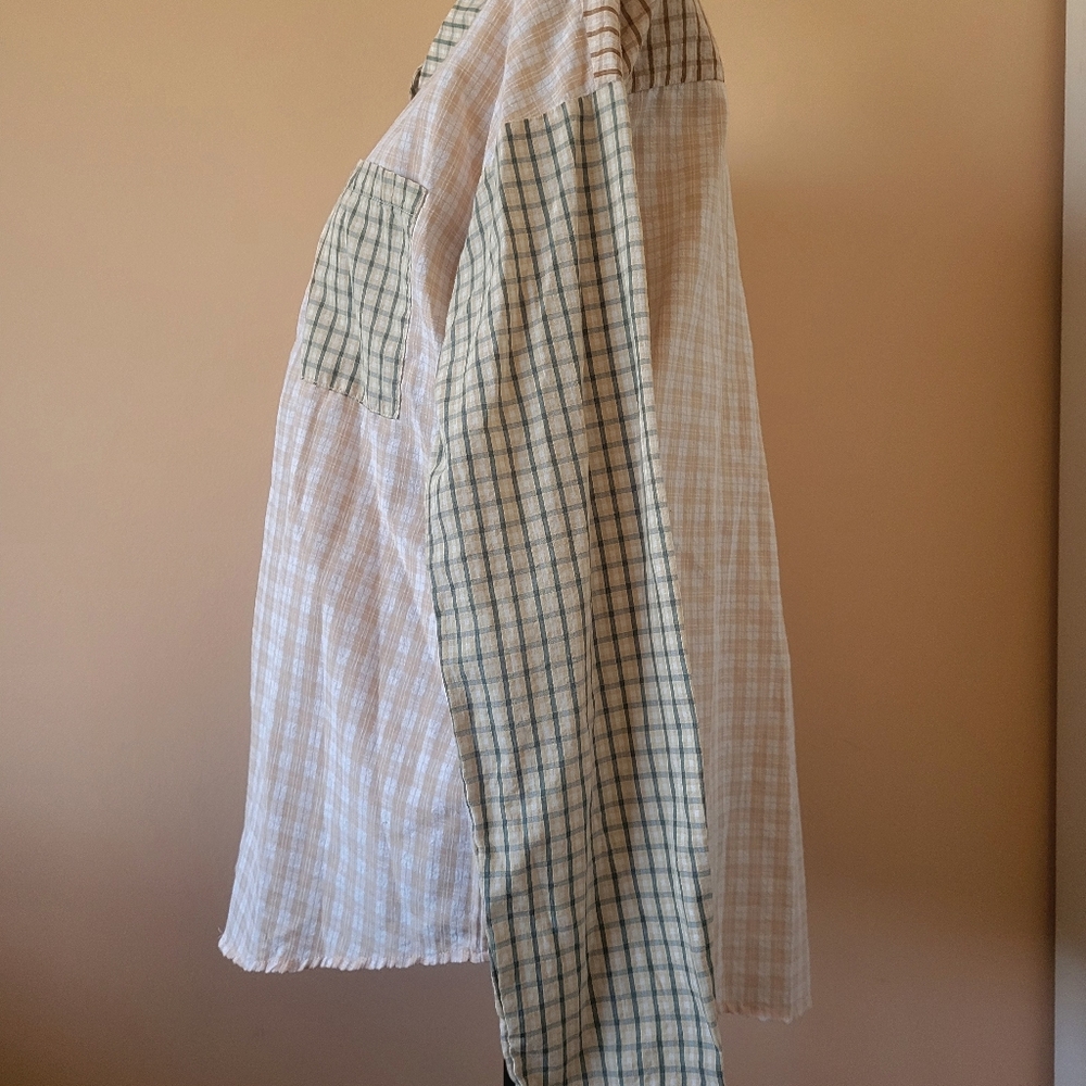 🤗 Hem & Thread Shirt - Picture 4 of 5